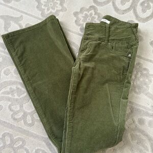 PacSun Olive Corduroy Pants low rise boot size-25